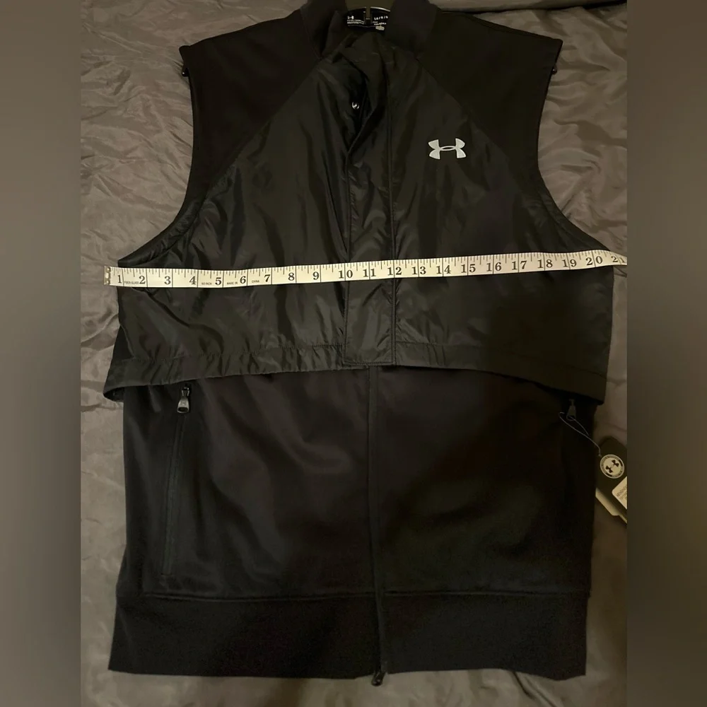 NEW WT UNDER ARMOUR COLDGEAR REACTOR‎ RUN VEST BLACK SIZE LARGE SLEEVLESS